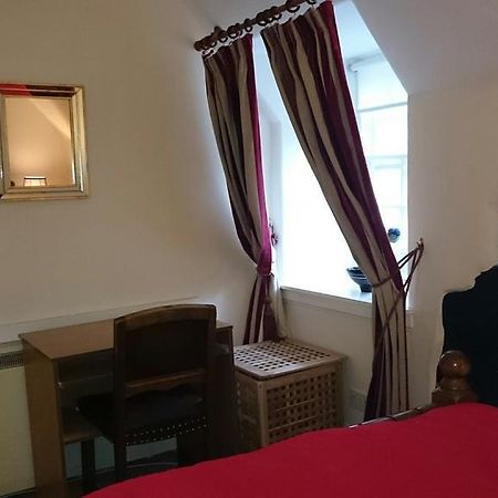 Royal Mile Budget Apartments EDI Kamer foto