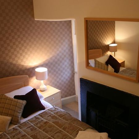Royal Mile Budget Apartments EDI Kamer foto