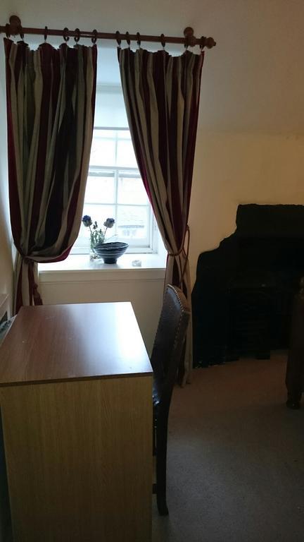 Royal Mile Budget Apartments EDI Kamer foto